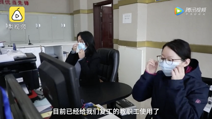 豪橫！這所高?；?00萬自產(chǎn)口罩，免費(fèi)發(fā)給師生