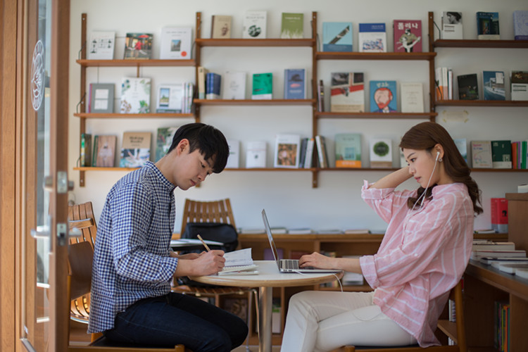 中國石油大學(xué)（華東）自學(xué)考試難度高嗎？