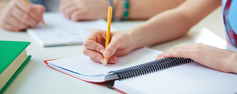 中國傳媒大學網(wǎng)絡教育專升本入學考英語嗎