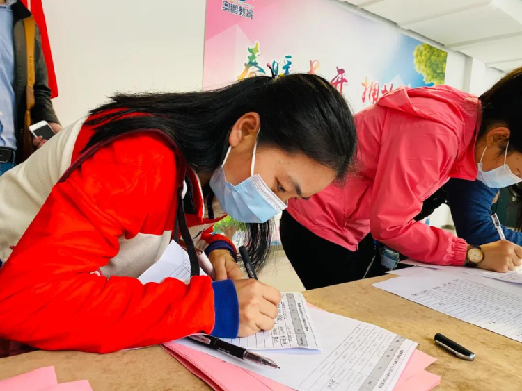 深圳直屬 | 2021春季“春暖花開(kāi)，擁抱未來(lái)”開(kāi)學(xué)典禮